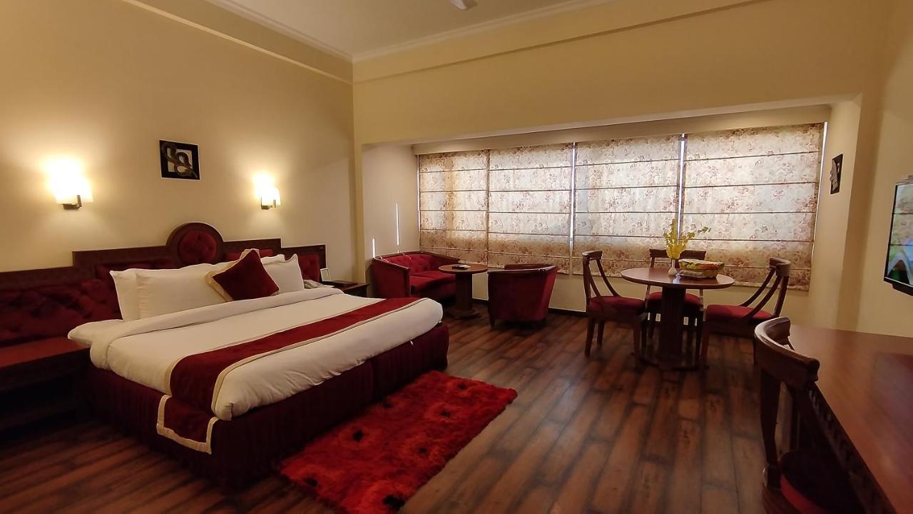 Hotel Sepal Bathinda Ngoại thất bức ảnh