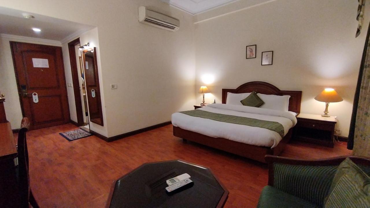 Hotel Sepal Bathinda Ngoại thất bức ảnh